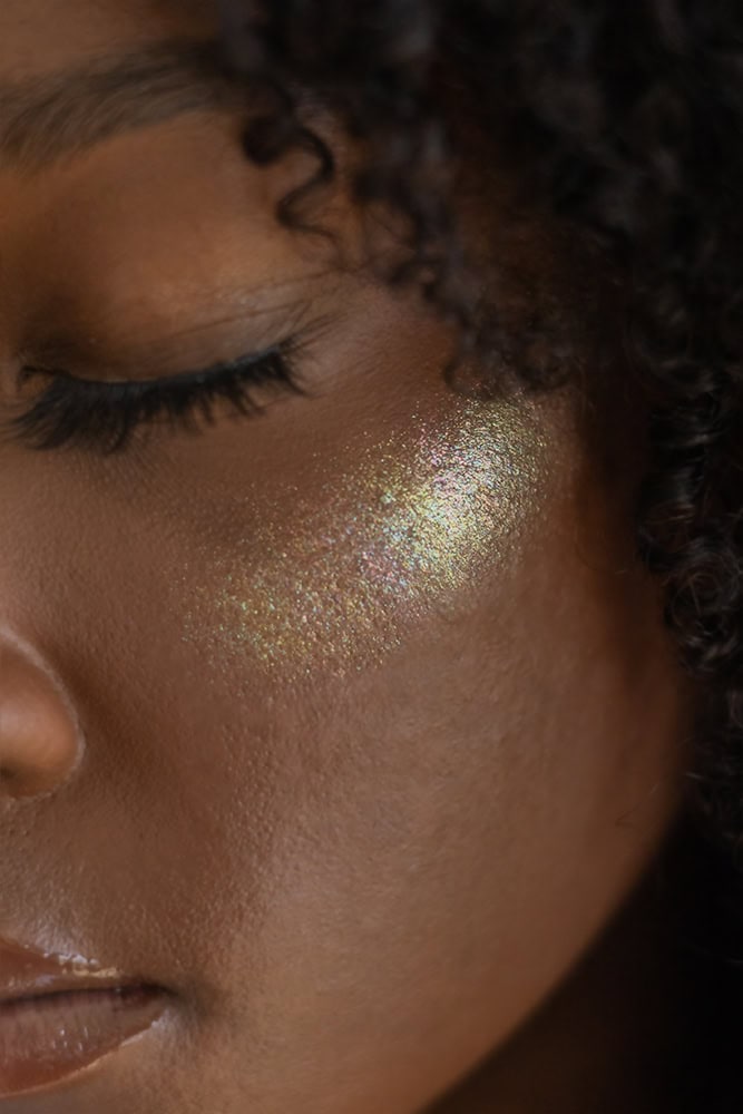 "Unicorn Blessing" Rainbow Eyeshadow
